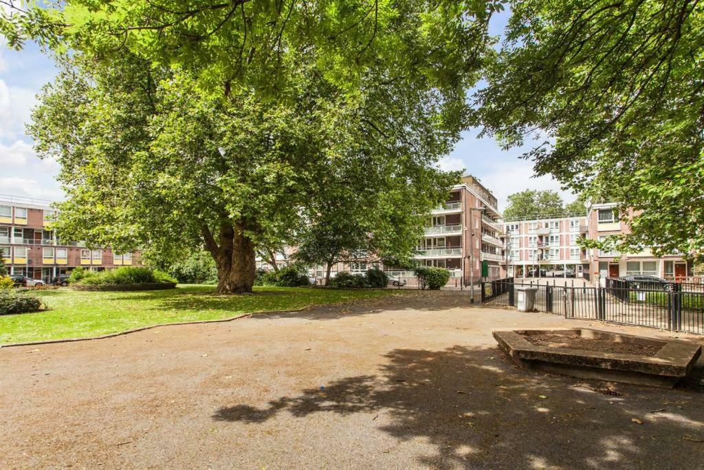 Nice Apartment - Great Portland St, Regents Pk, Euston Лондон Екстер'єр фото